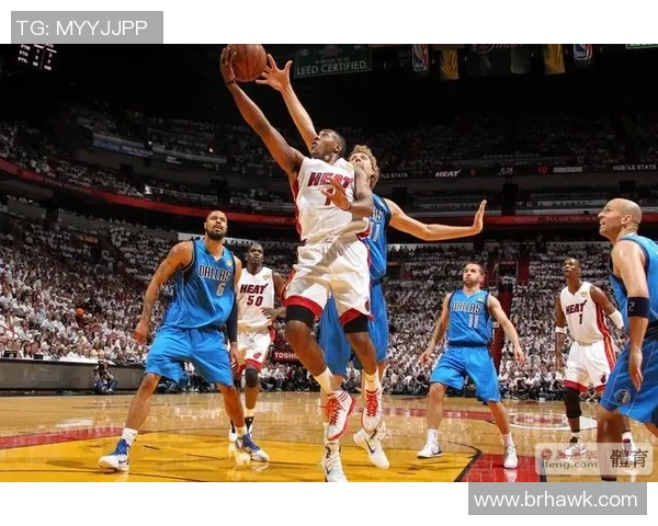 热火与小牛总决赛巅峰对决谁将捧起冠军奖杯的荣耀之梦